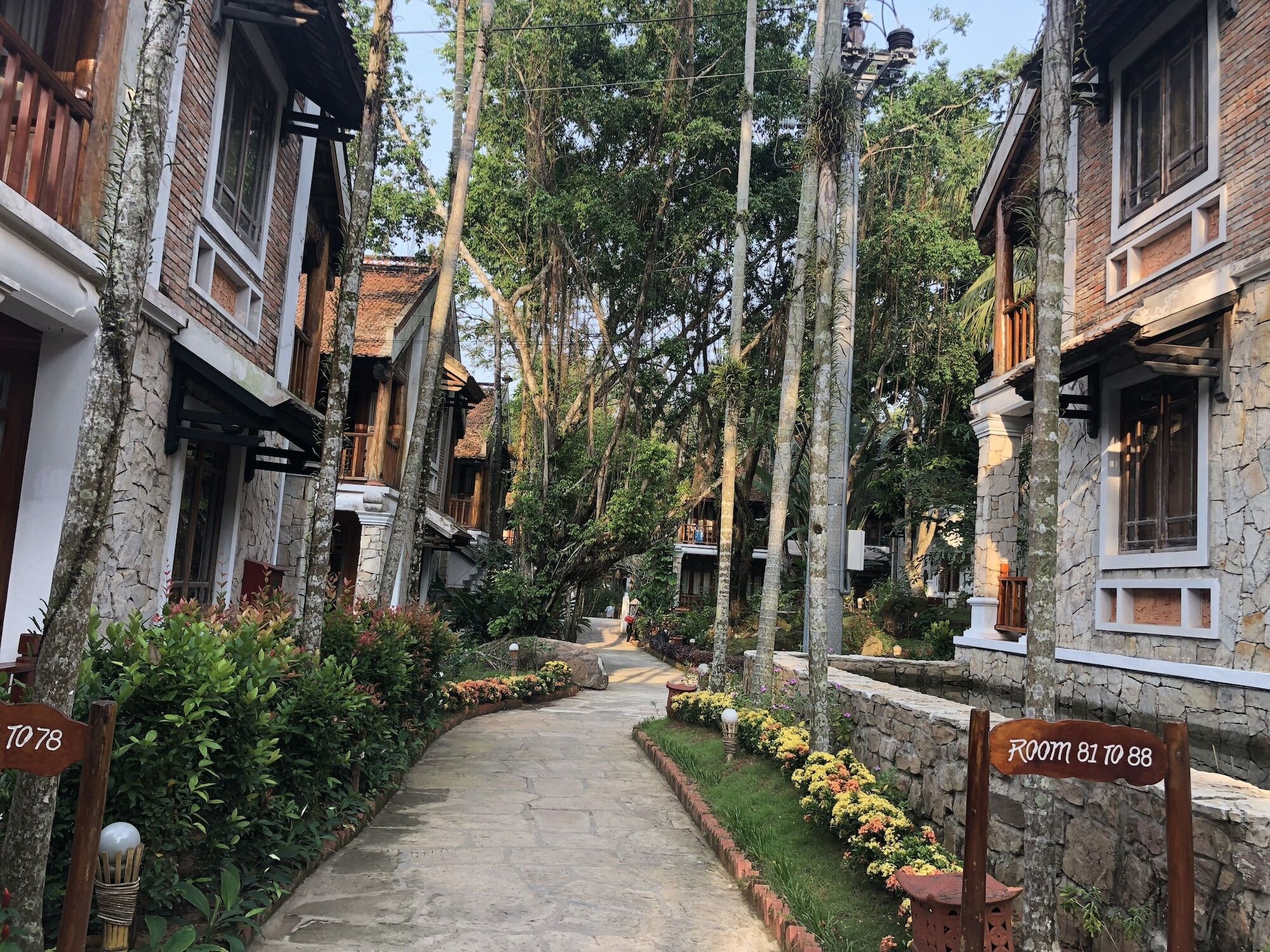 Ancient Village Phu Quoc Resort Exteriör bild