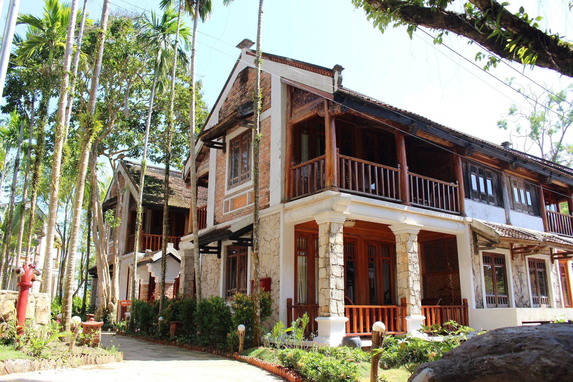 Ancient Village Phu Quoc Resort Exteriör bild